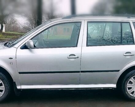 Сірий Шкода Октавія, об'ємом двигуна 1.6 л та пробігом 300 тис. км за 4500 $, фото 4 на Automoto.ua