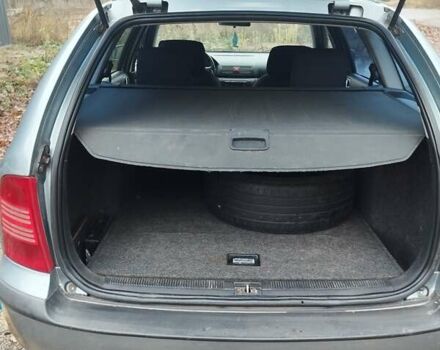 Сірий Шкода Октавія, об'ємом двигуна 1.6 л та пробігом 356 тис. км за 4500 $, фото 2 на Automoto.ua