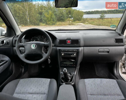 Серый Шкода Октавия, объемом двигателя 1.6 л и пробегом 206 тыс. км за 5500 $, фото 21 на Automoto.ua