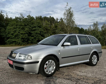 Серый Шкода Октавия, объемом двигателя 1.6 л и пробегом 206 тыс. км за 5500 $, фото 2 на Automoto.ua