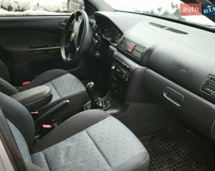 Серый Шкода Октавия, объемом двигателя 1.6 л и пробегом 279 тыс. км за 3500 $, фото 15 на Automoto.ua