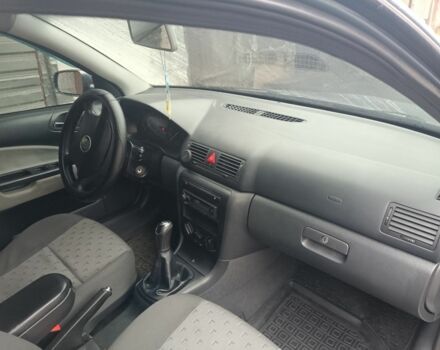 Сірий Шкода Октавія, об'ємом двигуна 1.8 л та пробігом 268 тис. км за 4100 $, фото 8 на Automoto.ua