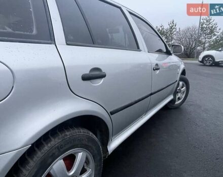 Серый Шкода Октавия, объемом двигателя 1.6 л и пробегом 300 тыс. км за 3350 $, фото 7 на Automoto.ua