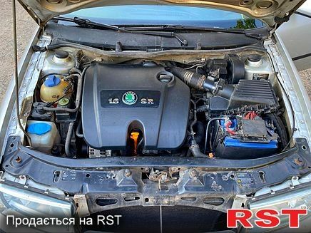 Серый Шкода Октавия, объемом двигателя 1.6 л и пробегом 232 тыс. км за 4399 $, фото 5 на Automoto.ua