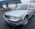 Серый Шкода Октавия, объемом двигателя 1.6 л и пробегом 300 тыс. км за 3350 $, фото 1 на Automoto.ua
