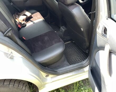 Серый Шкода Октавия, объемом двигателя 1.6 л и пробегом 350 тыс. км за 3700 $, фото 4 на Automoto.ua