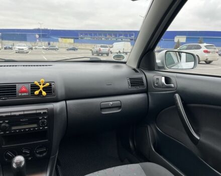 Серый Шкода Октавия, объемом двигателя 1.6 л и пробегом 236 тыс. км за 4300 $, фото 18 на Automoto.ua