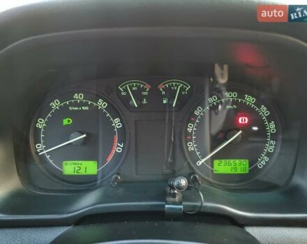 Серый Шкода Октавия, объемом двигателя 1.6 л и пробегом 236 тыс. км за 5300 $, фото 30 на Automoto.ua