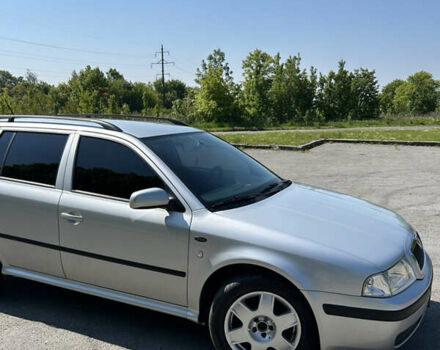 Сірий Шкода Октавія, об'ємом двигуна 1.6 л та пробігом 182 тис. км за 6000 $, фото 1 на Automoto.ua