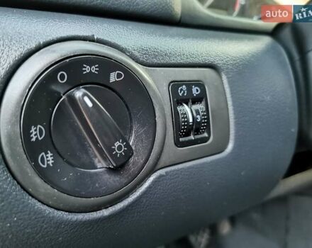 Серый Шкода Октавия, объемом двигателя 1.6 л и пробегом 236 тыс. км за 5300 $, фото 35 на Automoto.ua