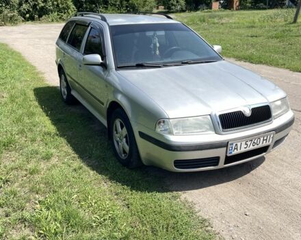 Серый Шкода Октавия, объемом двигателя 1.6 л и пробегом 350 тыс. км за 3700 $, фото 2 на Automoto.ua
