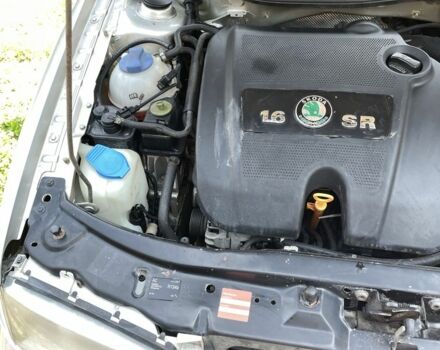 Сірий Шкода Октавія, об'ємом двигуна 1.6 л та пробігом 340 тис. км за 4500 $, фото 13 на Automoto.ua