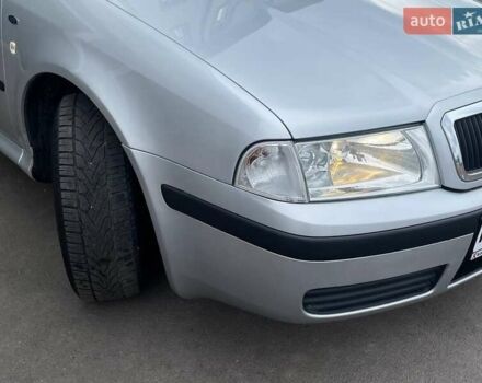 Серый Шкода Октавия, объемом двигателя 1.6 л и пробегом 174 тыс. км за 5399 $, фото 3 на Automoto.ua