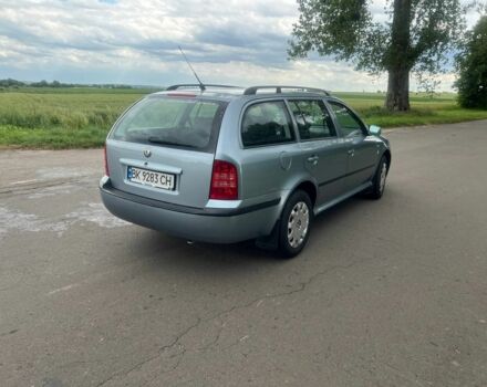 Серый Шкода Октавия, объемом двигателя 1.6 л и пробегом 278 тыс. км за 3950 $, фото 2 на Automoto.ua