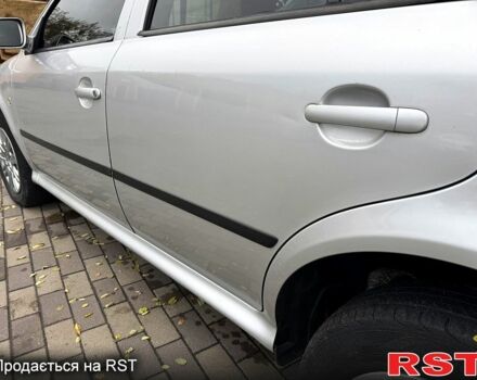 Серый Шкода Октавия, объемом двигателя 2 л и пробегом 265 тыс. км за 3900 $, фото 6 на Automoto.ua