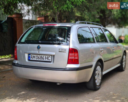 Серый Шкода Октавия, объемом двигателя 1.6 л и пробегом 232 тыс. км за 4250 $, фото 4 на Automoto.ua