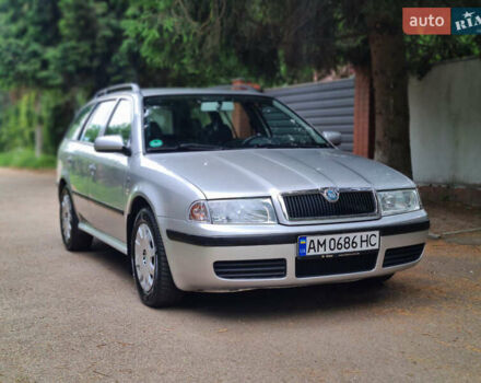 Серый Шкода Октавия, объемом двигателя 1.6 л и пробегом 232 тыс. км за 4250 $, фото 1 на Automoto.ua