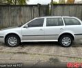 Серый Шкода Октавия, объемом двигателя 2 л и пробегом 265 тыс. км за 3900 $, фото 2 на Automoto.ua
