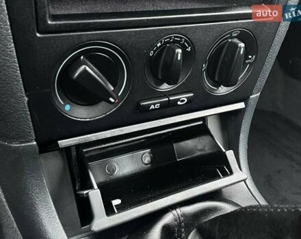 Серый Шкода Октавия, объемом двигателя 1.6 л и пробегом 174 тыс. км за 5399 $, фото 37 на Automoto.ua