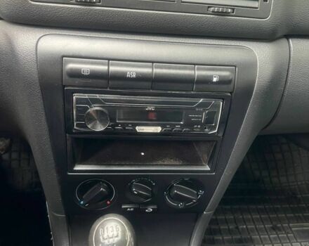 Серый Шкода Октавия, объемом двигателя 1.6 л и пробегом 278 тыс. км за 3950 $, фото 21 на Automoto.ua