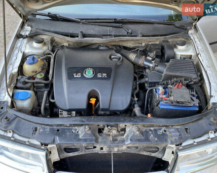 Серый Шкода Октавия, объемом двигателя 1.6 л и пробегом 232 тыс. км за 4250 $, фото 43 на Automoto.ua