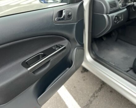 Серый Шкода Октавия, объемом двигателя 1.6 л и пробегом 236 тыс. км за 4300 $, фото 10 на Automoto.ua