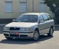 Сірий Шкода Октавія, об'ємом двигуна 2 л та пробігом 206 тис. км за 4790 $, фото 1 на Automoto.ua