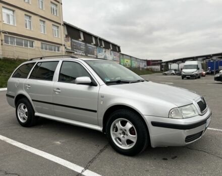 Серый Шкода Октавия, объемом двигателя 1.6 л и пробегом 236 тыс. км за 4300 $, фото 1 на Automoto.ua