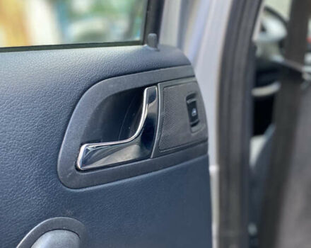 Серый Шкода Октавия, объемом двигателя 1.6 л и пробегом 232 тыс. км за 4250 $, фото 18 на Automoto.ua