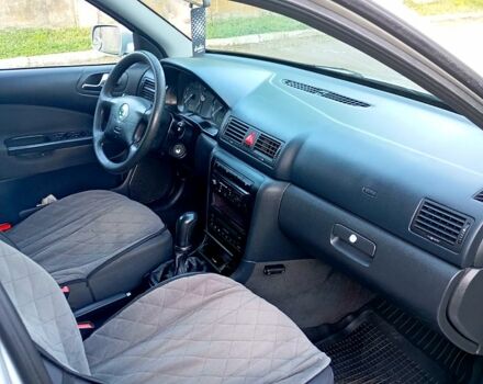 Серый Шкода Октавия, объемом двигателя 1.8 л и пробегом 356 тыс. км за 3500 $, фото 5 на Automoto.ua