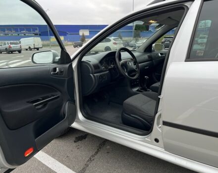 Серый Шкода Октавия, объемом двигателя 1.6 л и пробегом 236 тыс. км за 4300 $, фото 9 на Automoto.ua