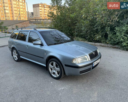 Шкода Октавія 2002 у Хмельницькому на Automoto.ua Сірий Шкода Октавія, об'ємом двигуна 1.8 л та пробігом 292 тис. км за 5800 $, фото 6 на Automoto.ua