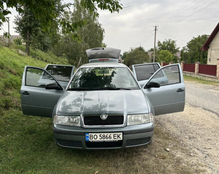 Серый Шкода Октавия, объемом двигателя 1.6 л и пробегом 303 тыс. км за 3800 $, фото 5 на Automoto.ua