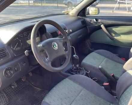 Серый Шкода Октавия, объемом двигателя 1.6 л и пробегом 270 тыс. км за 3700 $, фото 3 на Automoto.ua