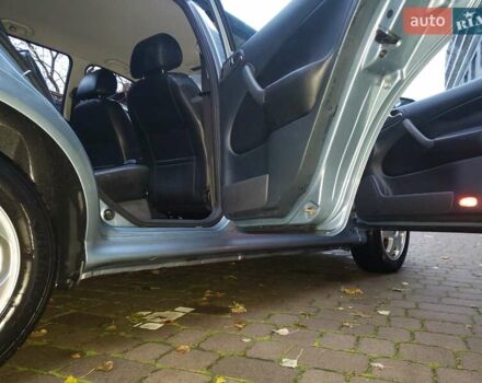 Сірий Шкода Октавія, об'ємом двигуна 1.98 л та пробігом 248 тис. км за 5200 $, фото 10 на Automoto.ua