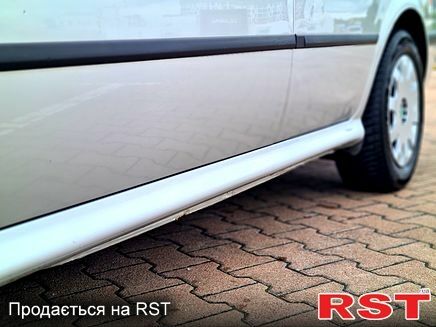 Серый Шкода Октавия, объемом двигателя 1.6 л и пробегом 232 тыс. км за 4399 $, фото 7 на Automoto.ua