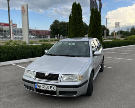 Серый Шкода Октавия, объемом двигателя 1.6 л и пробегом 282 тыс. км за 5300 $, фото 2 на Automoto.ua