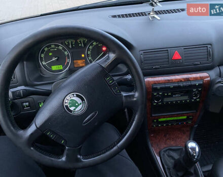 Серый Шкода Октавия, объемом двигателя 1.8 л и пробегом 320 тыс. км за 4999 $, фото 25 на Automoto.ua