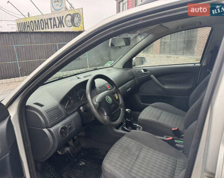 Сірий Шкода Октавія, об'ємом двигуна 1.6 л та пробігом 211 тис. км за 3950 $, фото 8 на Automoto.ua