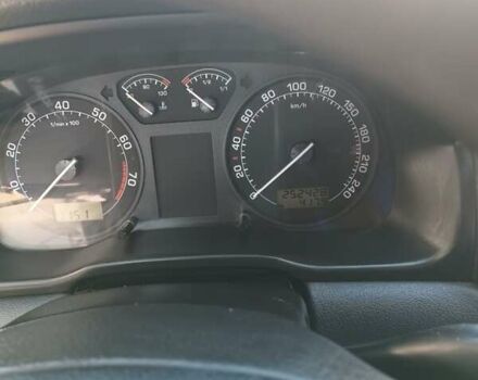 Шкода Октавия 2003 в Макарове на Automoto.ua Серый Шкода Октавия, объемом двигателя 1.6 л и пробегом 253 тыс. км за 4900 $, фото 6 на Automoto.ua