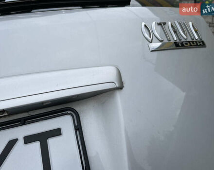 Серый Шкода Октавия, объемом двигателя 1.6 л и пробегом 271 тыс. км за 4800 $, фото 8 на Automoto.ua