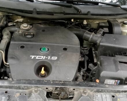 Серый Шкода Октавия, объемом двигателя 0 л и пробегом 318 тыс. км за 2300 $, фото 5 на Automoto.ua