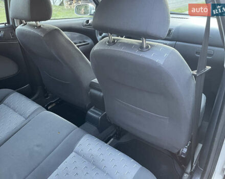 Сірий Шкода Октавія, об'ємом двигуна 1.6 л та пробігом 188 тис. км за 4450 $, фото 42 на Automoto.ua