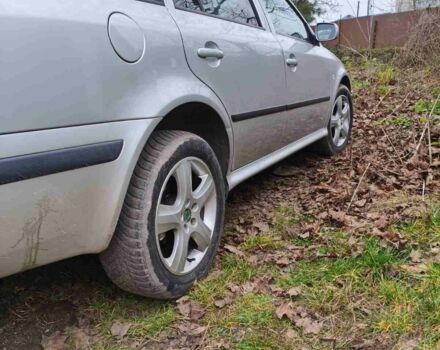 Сірий Шкода Октавія, об'ємом двигуна 2 л та пробігом 250 тис. км за 4700 $, фото 4 на Automoto.ua