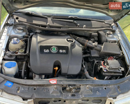 Серый Шкода Октавия, объемом двигателя 1.6 л и пробегом 253 тыс. км за 4500 $, фото 6 на Automoto.ua