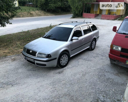 Сірий Шкода Октавія, об'ємом двигуна 1.6 л та пробігом 270 тис. км за 4000 $, фото 2 на Automoto.ua