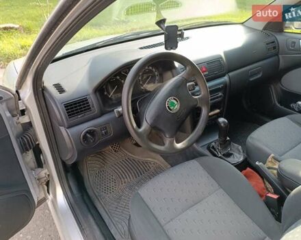 Серый Шкода Октавия, объемом двигателя 1.6 л и пробегом 244 тыс. км за 4999 $, фото 47 на Automoto.ua