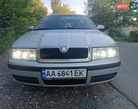 Сірий Шкода Октавія, об'ємом двигуна 1.8 л та пробігом 195 тис. км за 6000 $, фото 6 на Automoto.ua