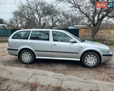 Сірий Шкода Октавія, об'ємом двигуна 1.6 л та пробігом 202 тис. км за 4850 $, фото 17 на Automoto.ua