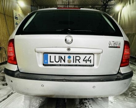 Сірий Шкода Октавія, об'ємом двигуна 0 л та пробігом 270 тис. км за 2999 $, фото 2 на Automoto.ua